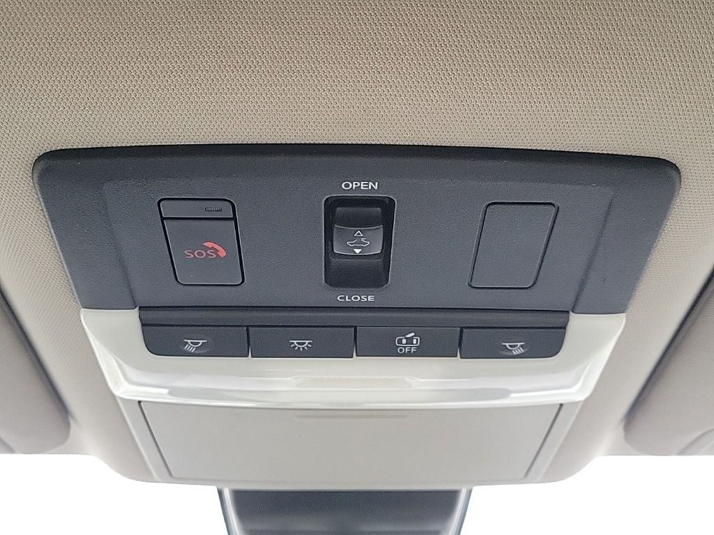 Thumbnail: 2019 Nissan Altima - 32