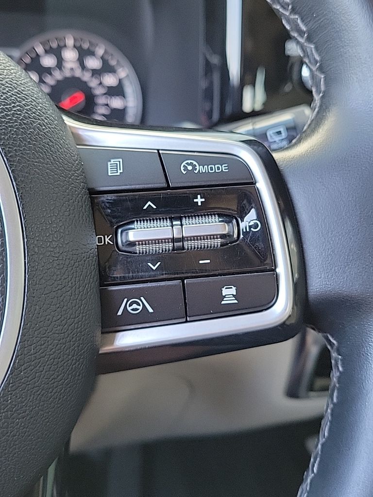 Thumbnail: 2022 Kia Sorento - 37