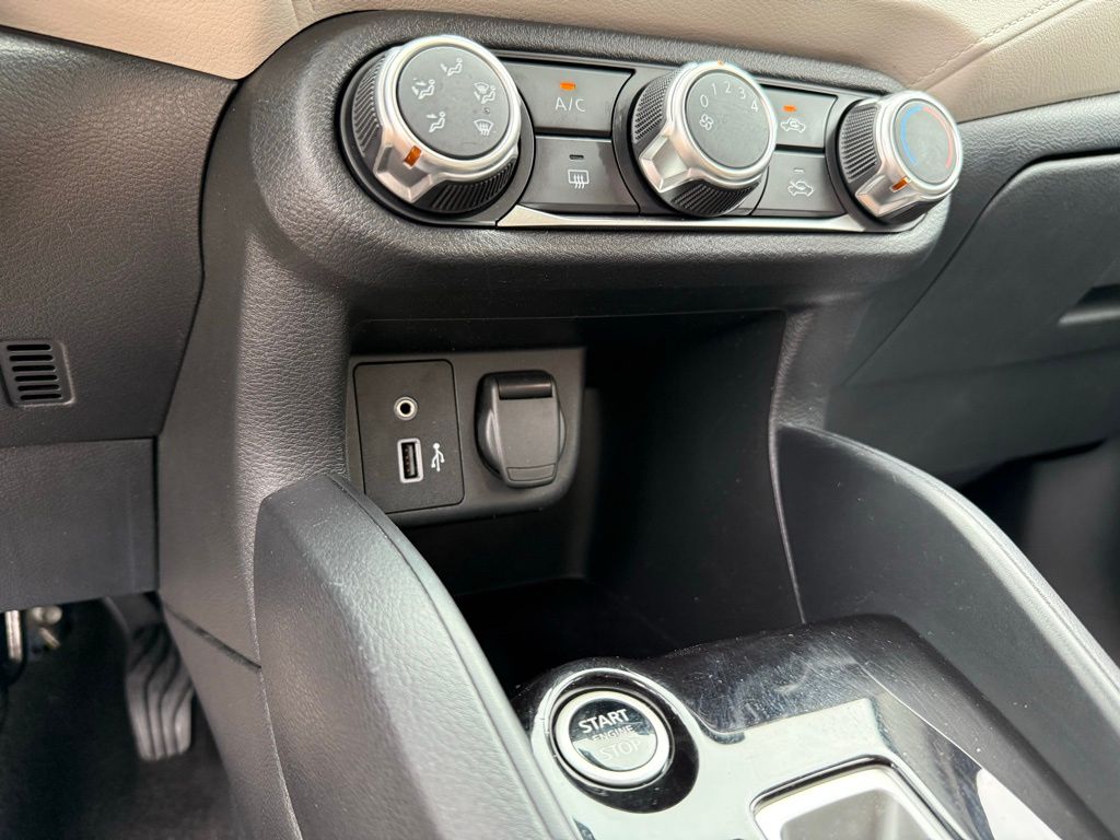 Thumbnail: 2022 Nissan Versa - 26