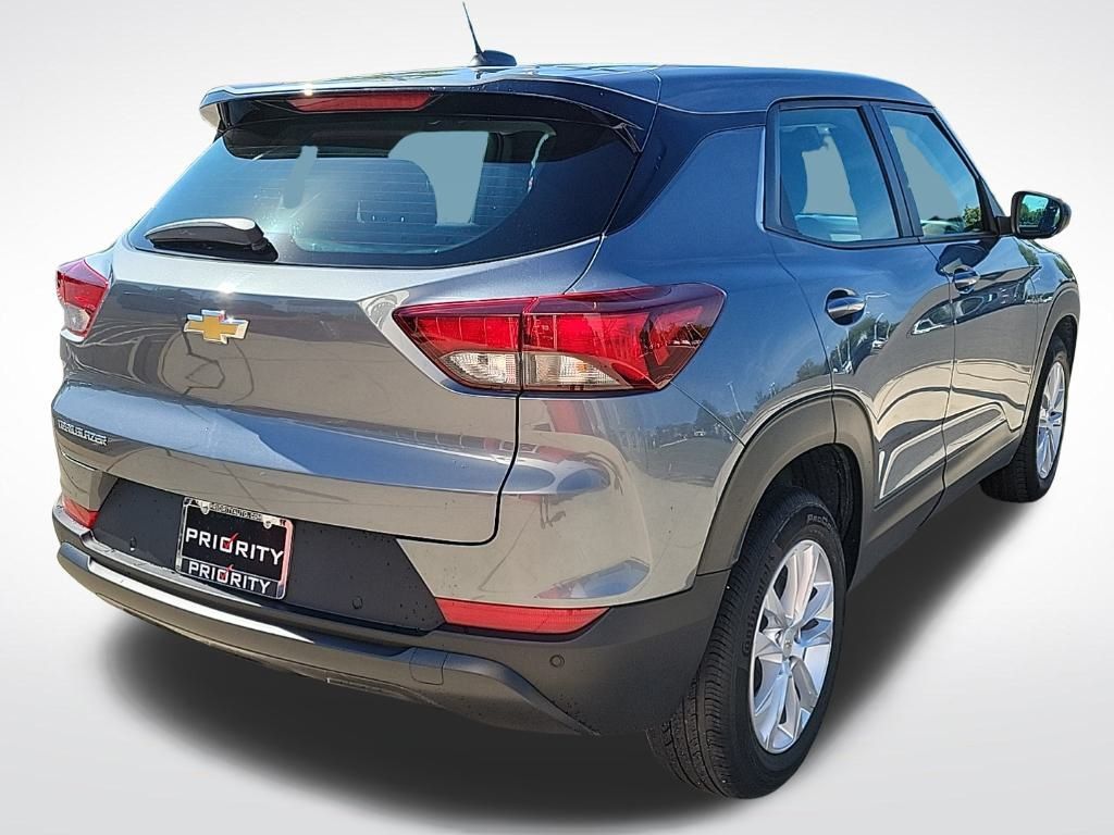 Thumbnail: 2021 Chevrolet TrailBlazer - 5