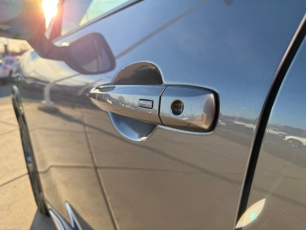 Thumbnail: 2026 Nissan Rogue - 10