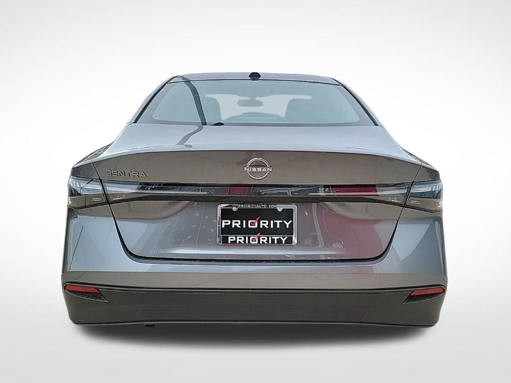 Thumbnail: 2026 Nissan Sentra - 4