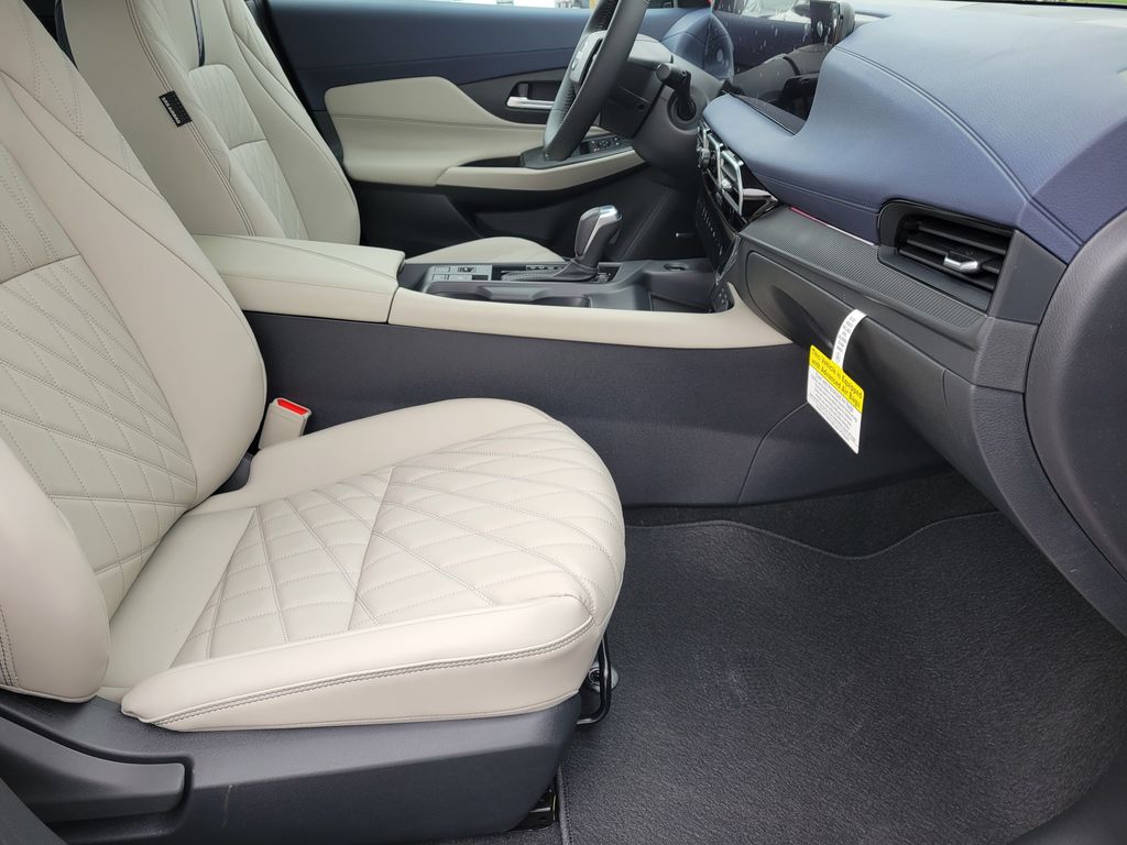 Thumbnail: 2026 Nissan Sentra - 19