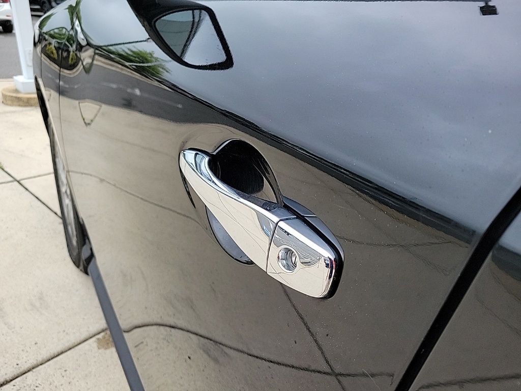 Thumbnail: 2019 Nissan Pathfinder - 9