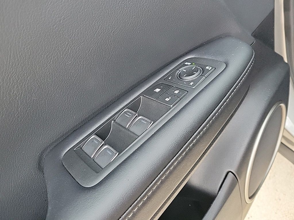 Thumbnail: 2019 Lexus RX - 29