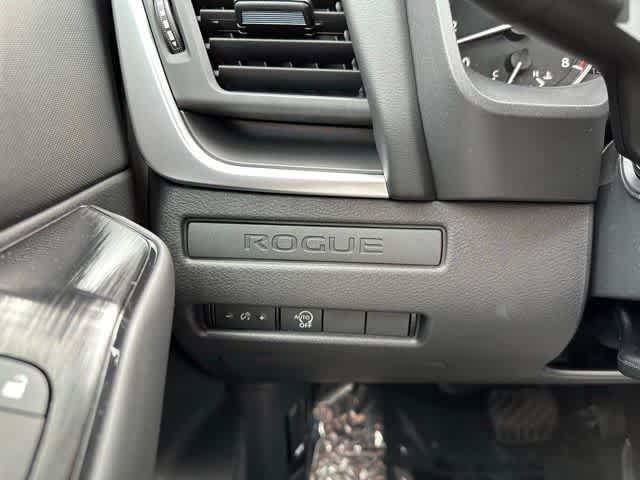 Thumbnail: 2025 Nissan Rogue - 13