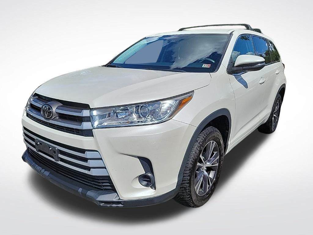 Thumbnail: 2018 Toyota Highlander - 1