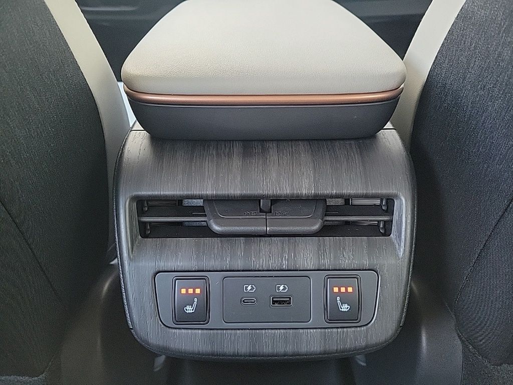 Thumbnail: 2024 Nissan Ariya - 19