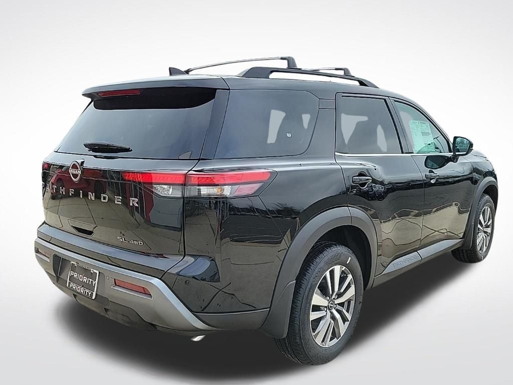 Thumbnail: 2026 Nissan Pathfinder - 4