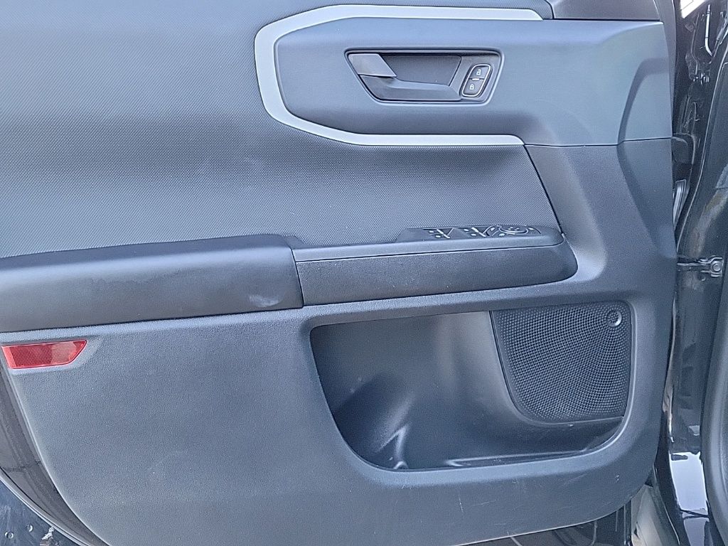 Thumbnail: 2022 Ford Bronco Sport - 27