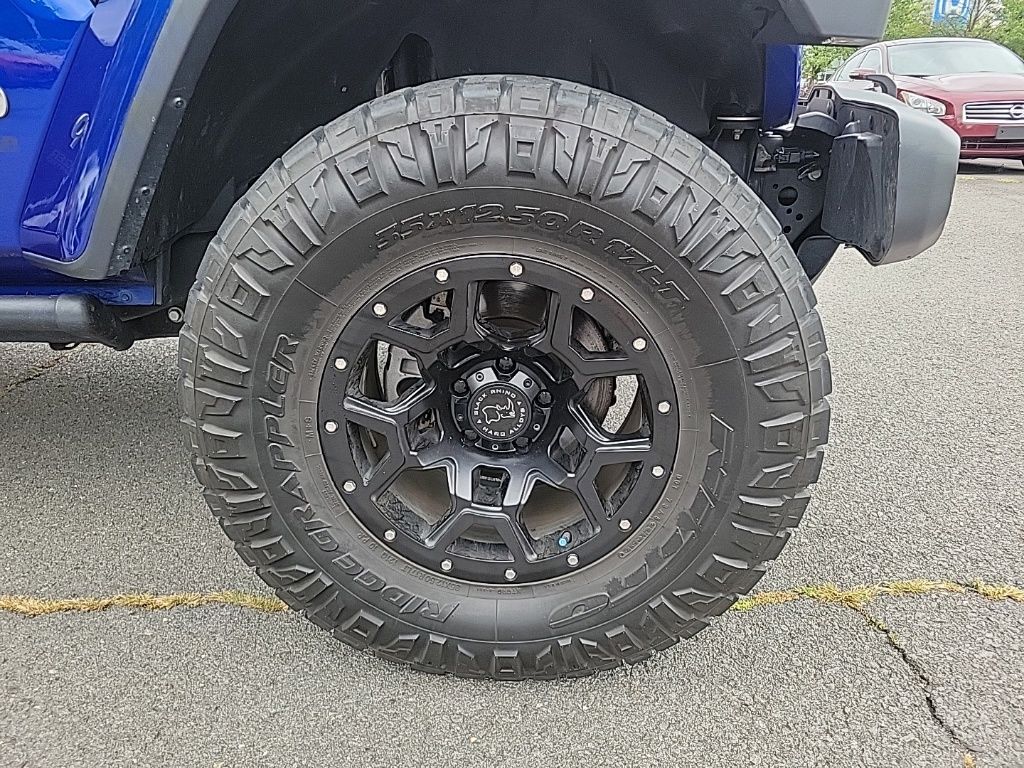 Thumbnail: 2020 Jeep Wrangler - 9