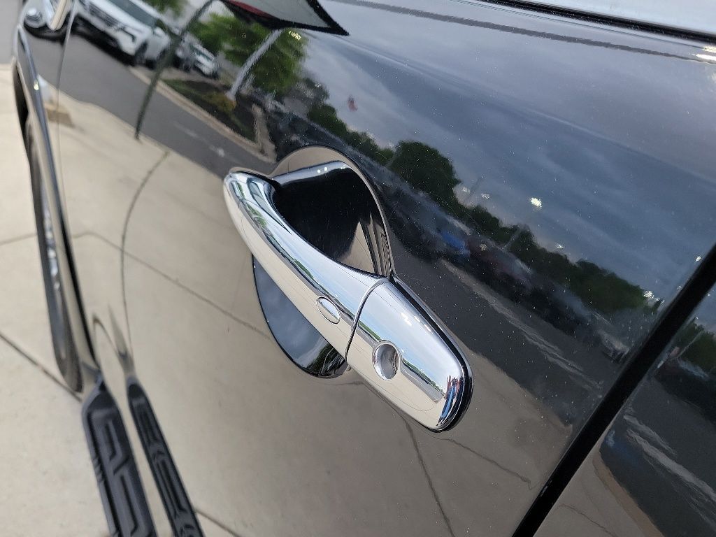 Thumbnail: 2024 Nissan Armada - 10