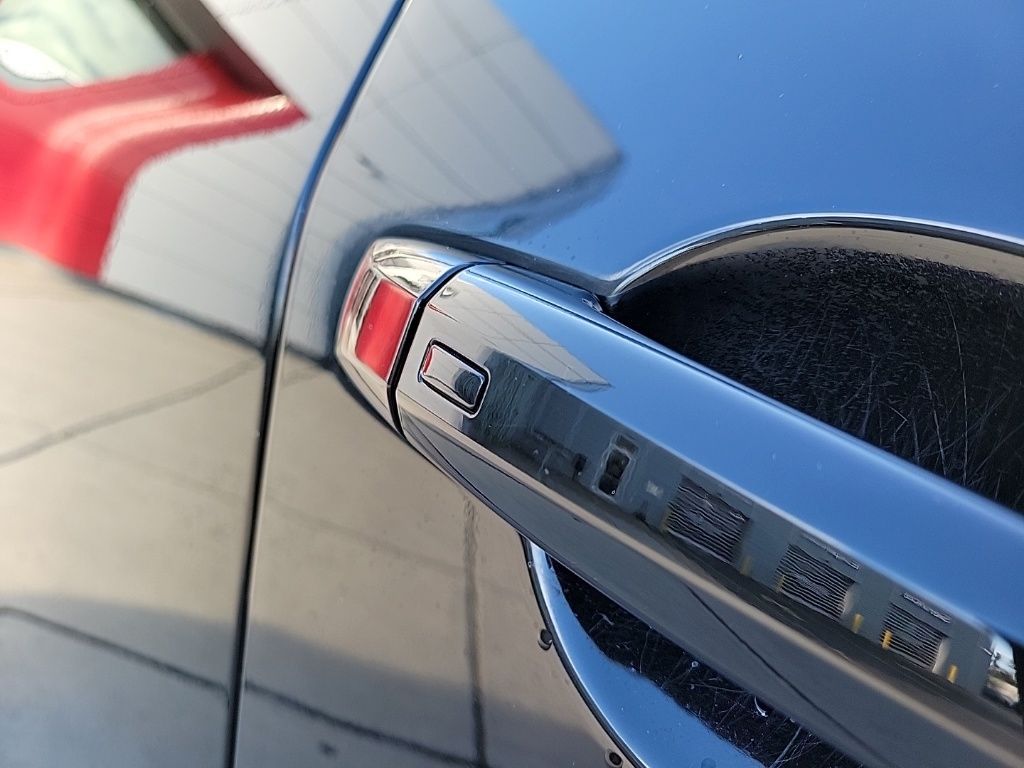 Thumbnail: 2023 Nissan Rogue - 10