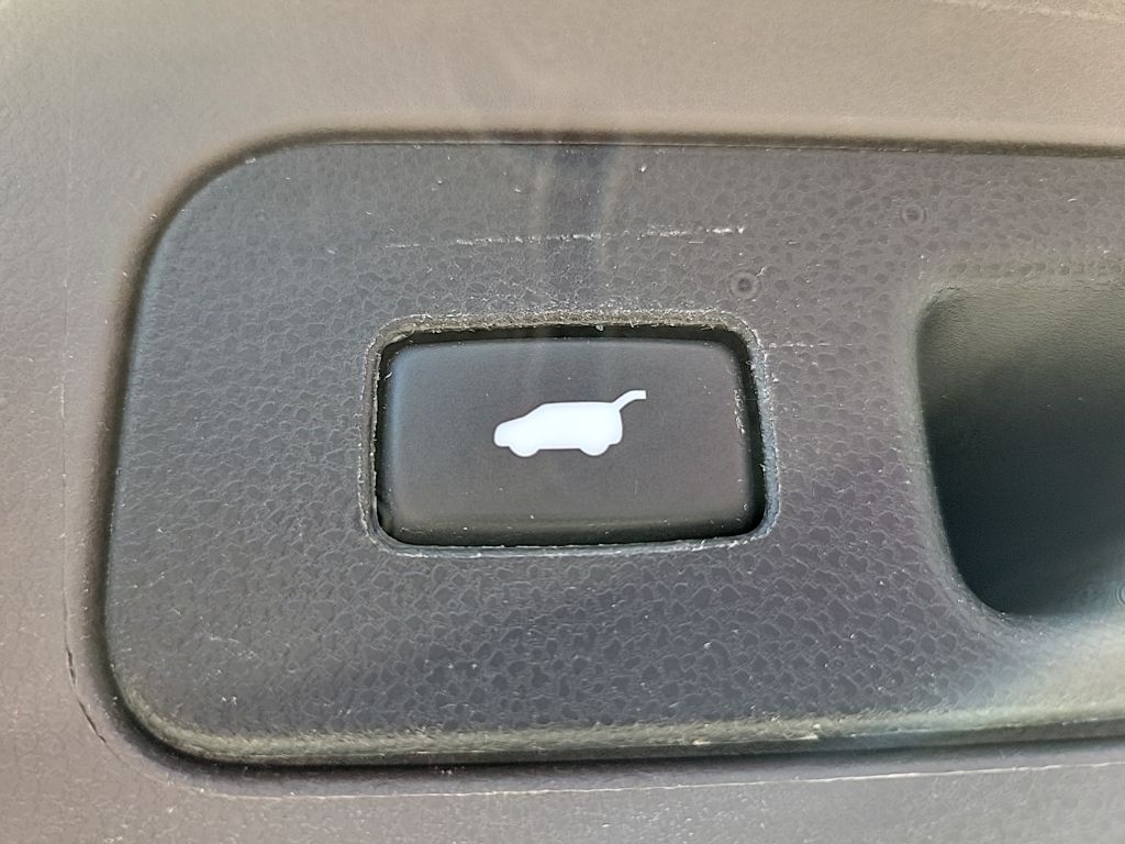 Thumbnail: 2016 Honda Odyssey - 21