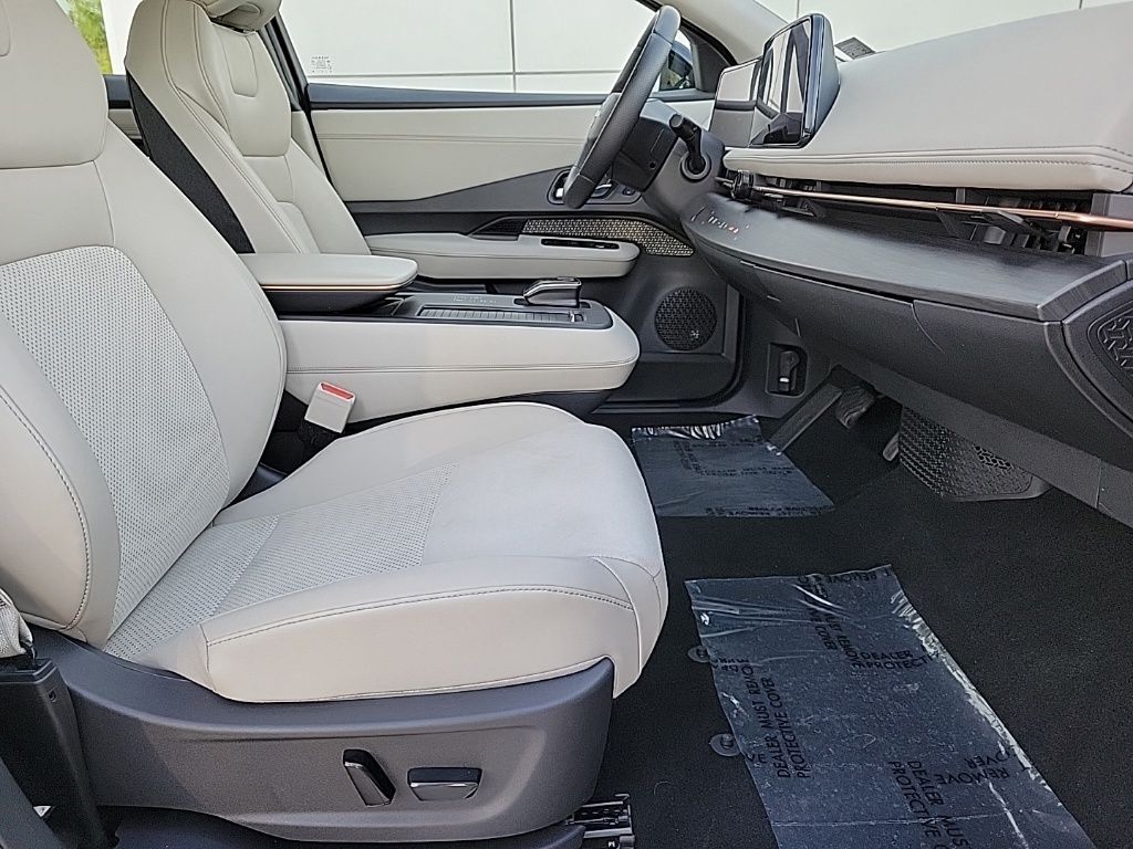 Thumbnail: 2023 Nissan Ariya - 16