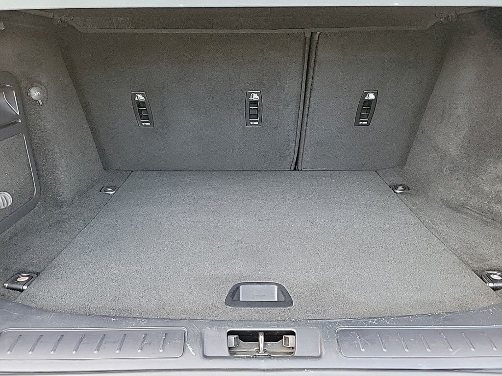 Thumbnail: 2017 Land Rover Range Rover Evoque - 17