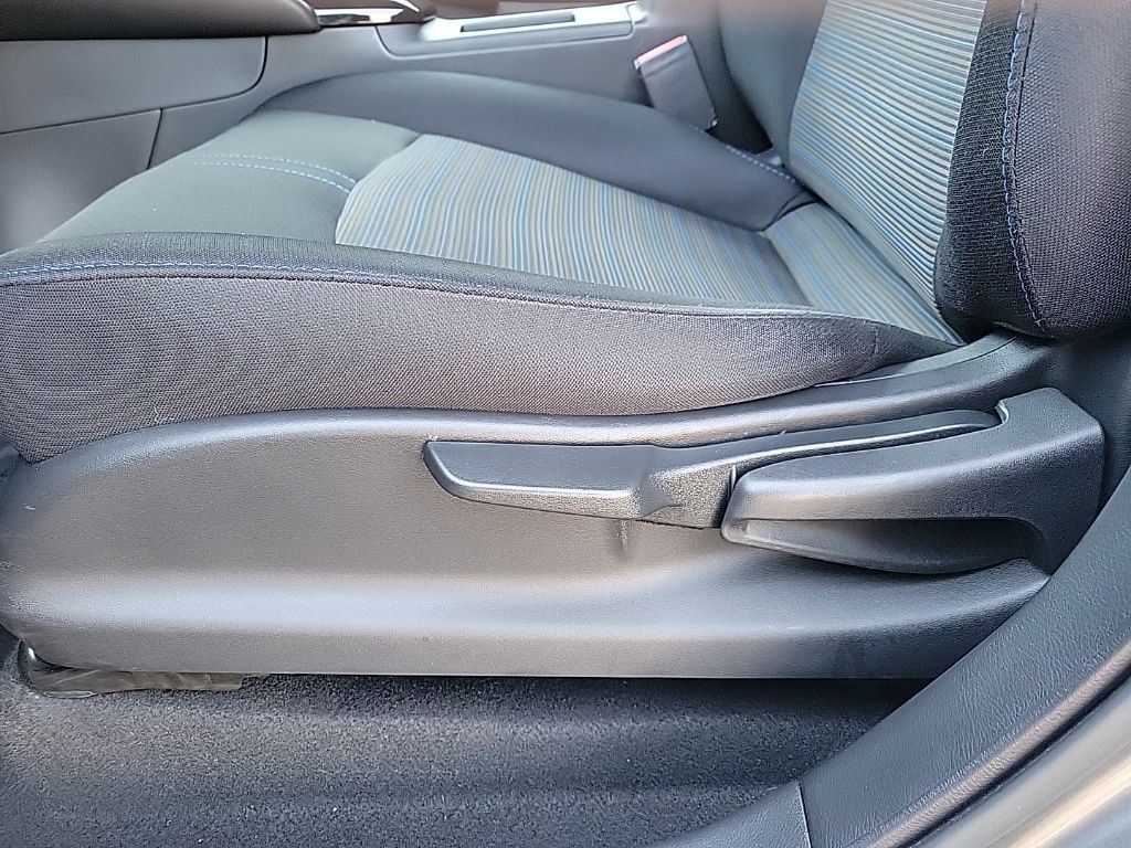 Thumbnail: 2021 Nissan Leaf - 12