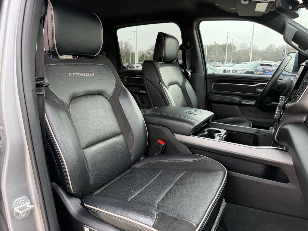 Thumbnail: 2022 RAM 1500 - 37