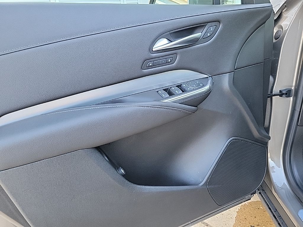 Thumbnail: 2020 Cadillac XT4 - 26