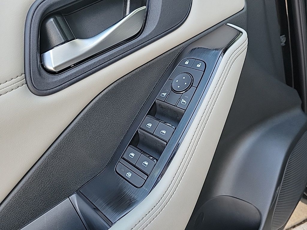 Thumbnail: 2023 Nissan Rogue - 30