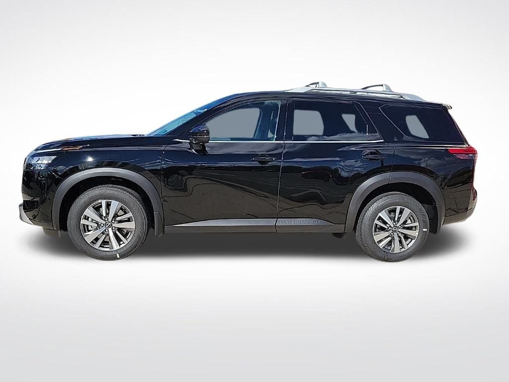 Thumbnail: 2025 Nissan Pathfinder - 2