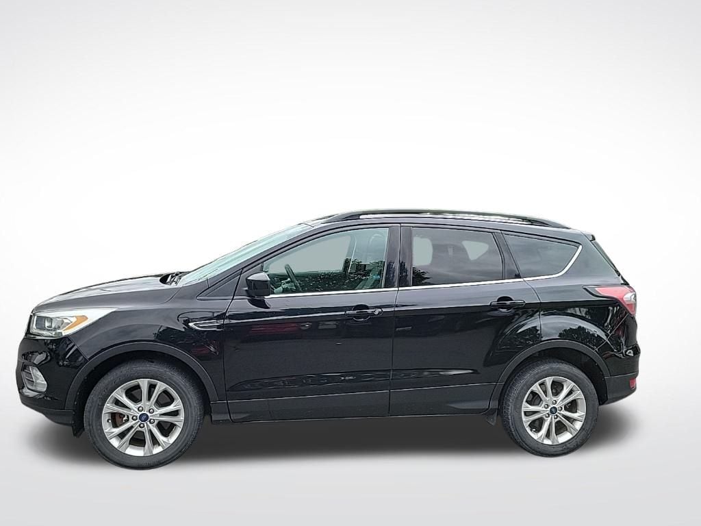 Thumbnail: 2017 Ford Escape - 2