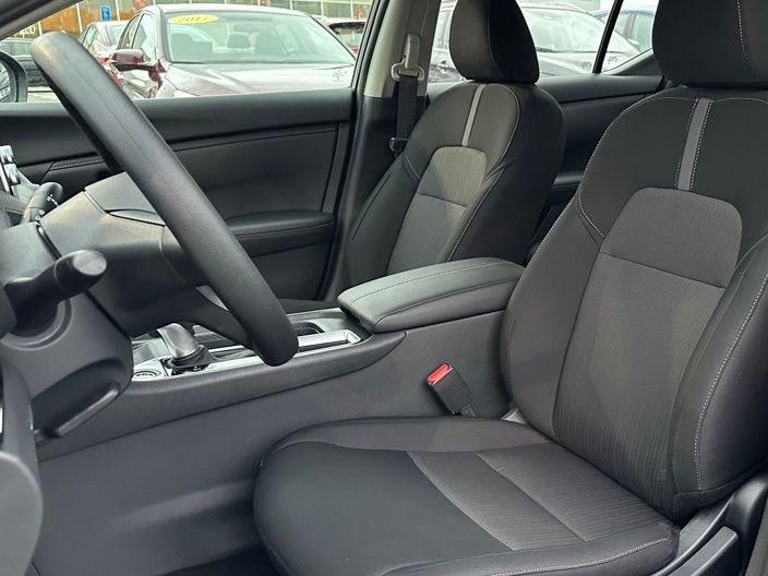 Thumbnail: 2025 Nissan Sentra - 12