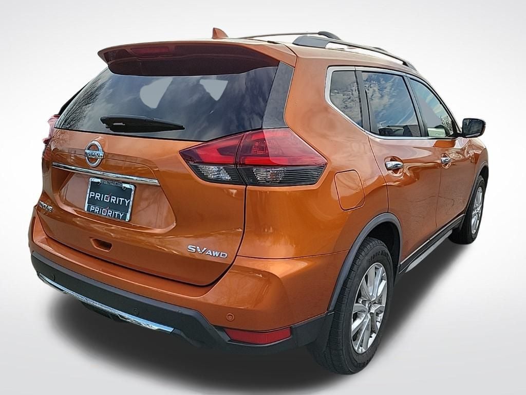 Thumbnail: 2020 Nissan Rogue - 5
