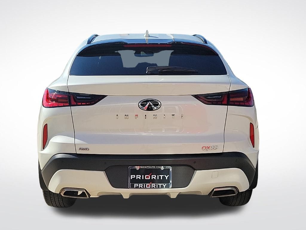 Thumbnail: 2023 INFINITI QX55 - 4