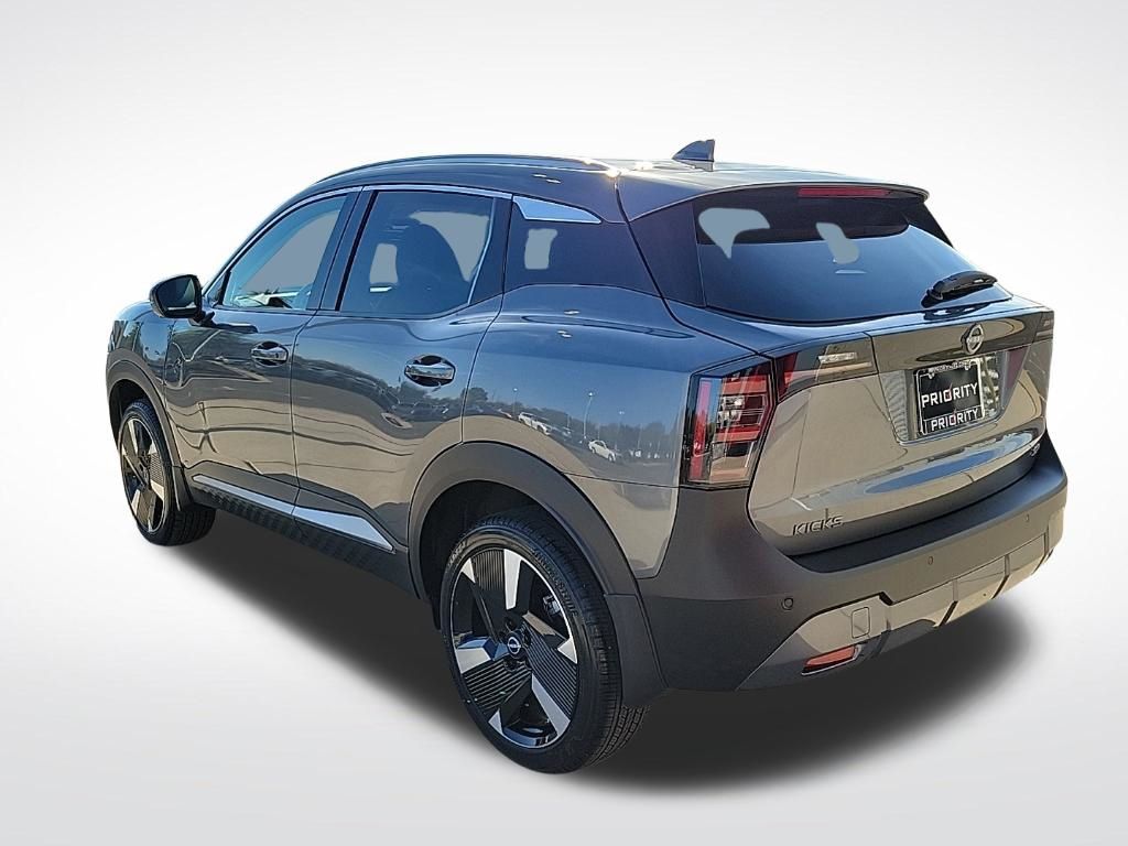 Thumbnail: 2025 Nissan Kicks - 3