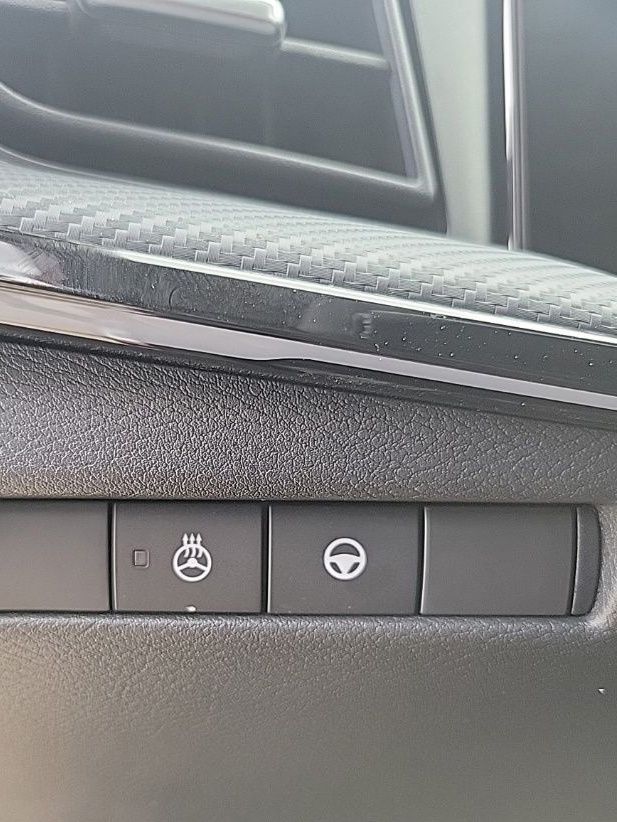 Thumbnail: 2025 Nissan Kicks - 24