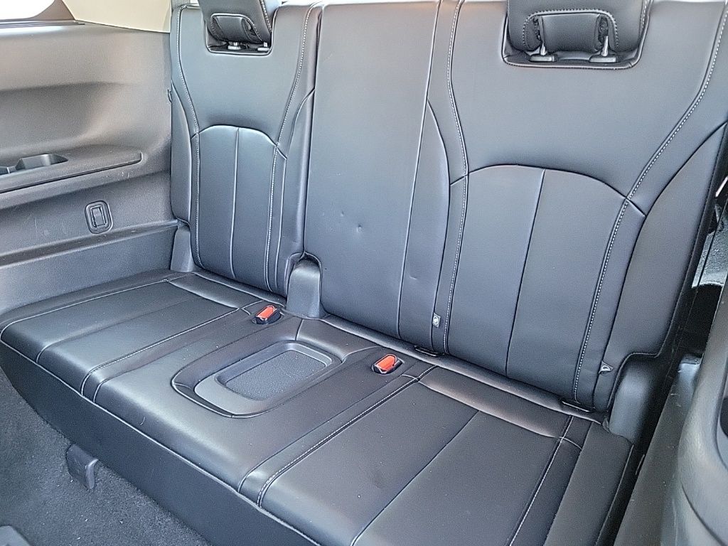 Thumbnail: 2023 INFINITI QX60 - 14