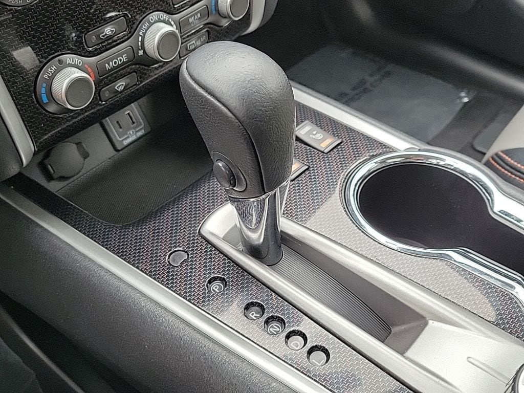 Thumbnail: 2020 Nissan Pathfinder - 37