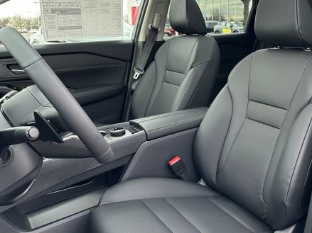2025 Nissan Rogue SV 11