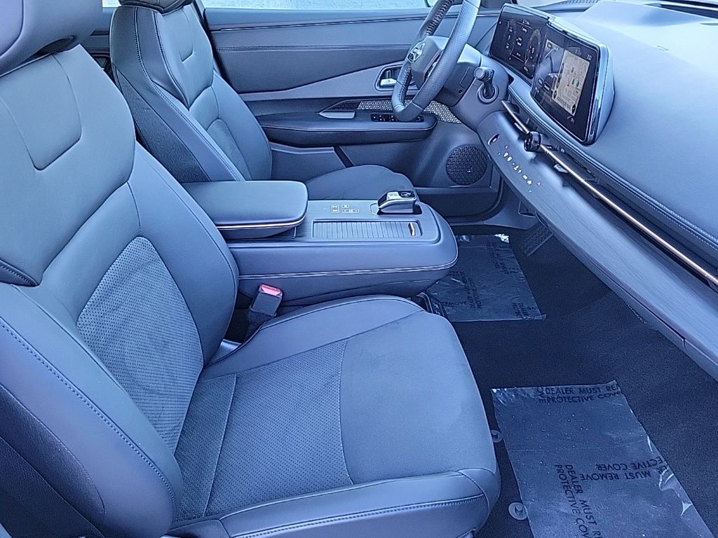 Thumbnail: 2023 Nissan Ariya - 16