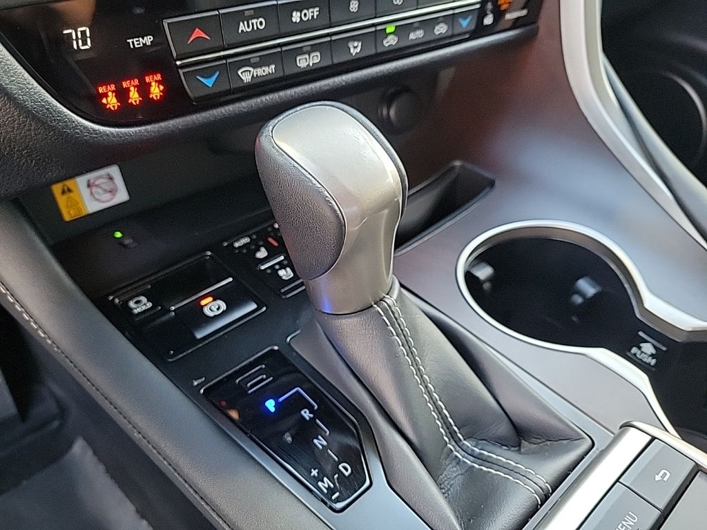 Thumbnail: 2022 Lexus RX - 29