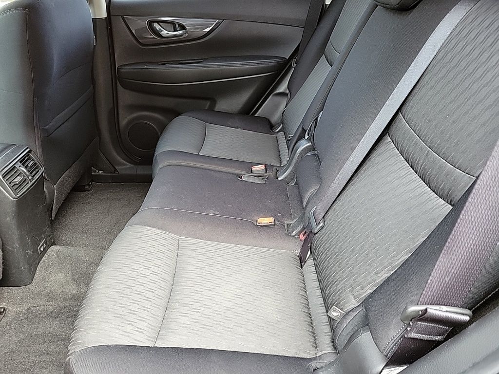 Thumbnail: 2020 Nissan Rogue - 13