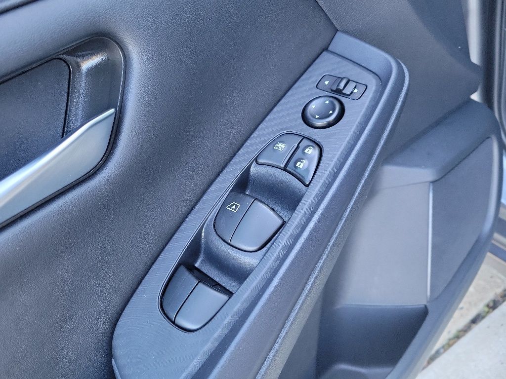 Thumbnail: 2023 Nissan Sentra - 28