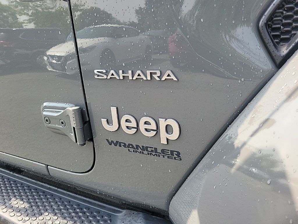 2018 Jeep Wrangler Unlimited Sahara 10
