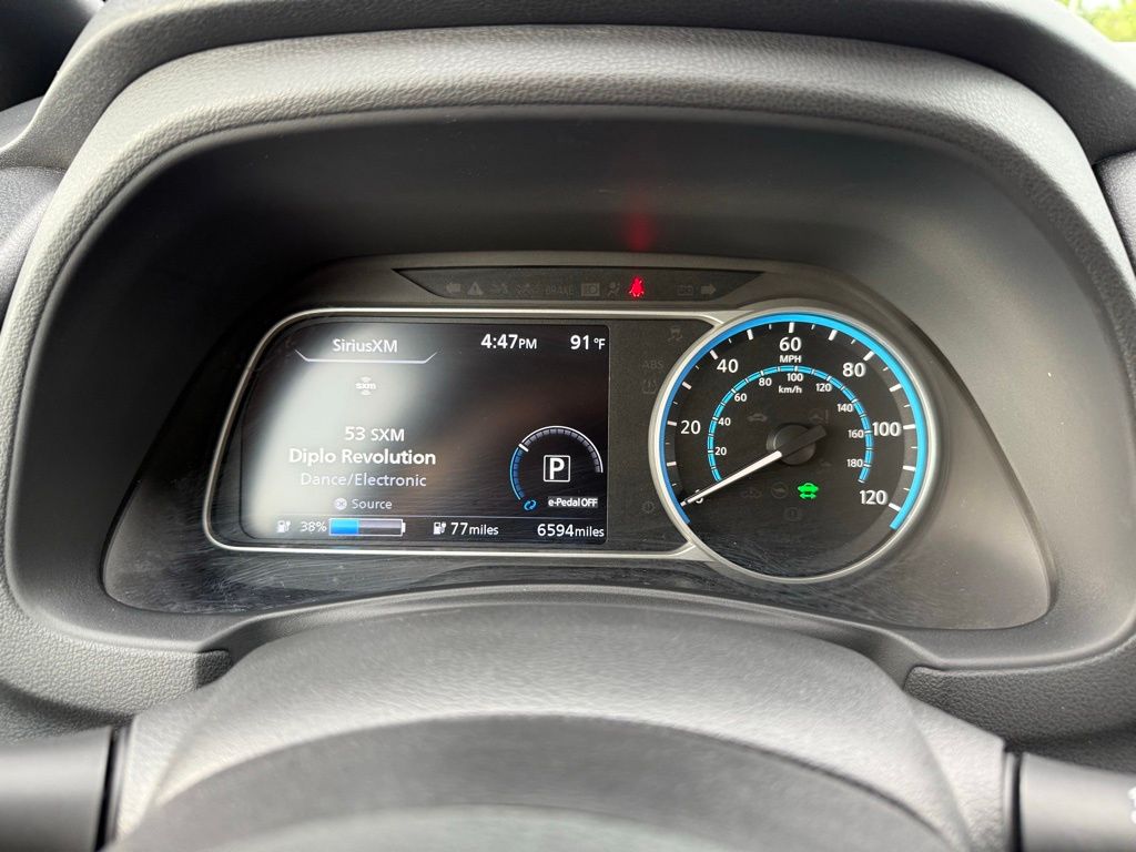 Thumbnail: 2023 Nissan Leaf - 21