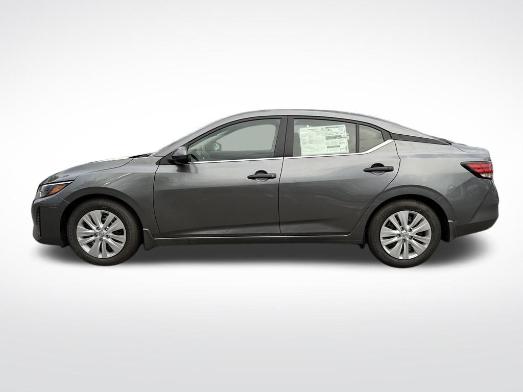 Thumbnail: 2025 Nissan Sentra - 2