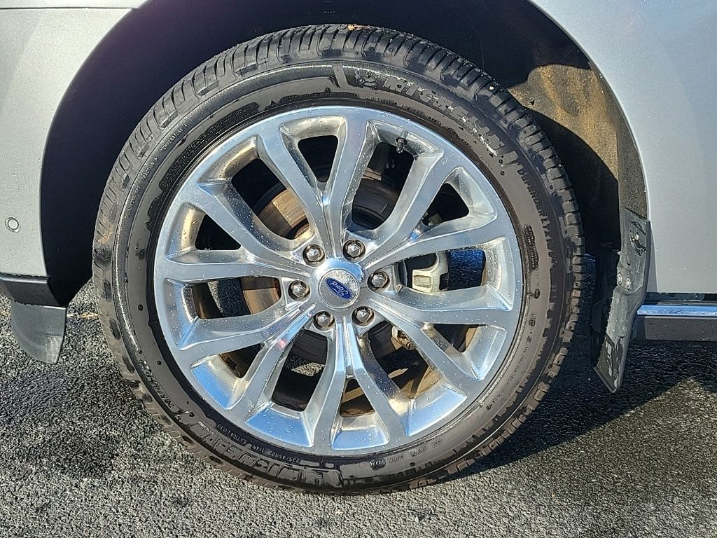 Thumbnail: 2018 Ford Expedition - 8