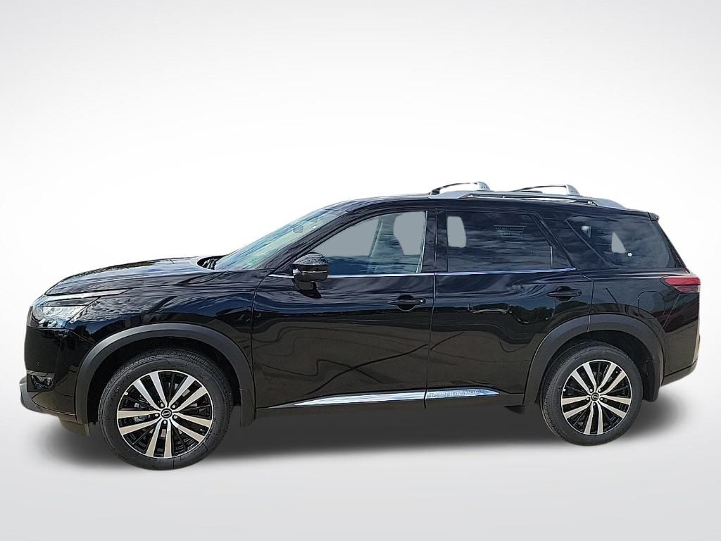 Thumbnail: 2025 Nissan Pathfinder - 2