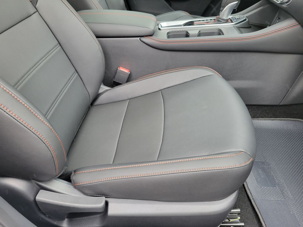 Thumbnail: 2025 Nissan Sentra - 11