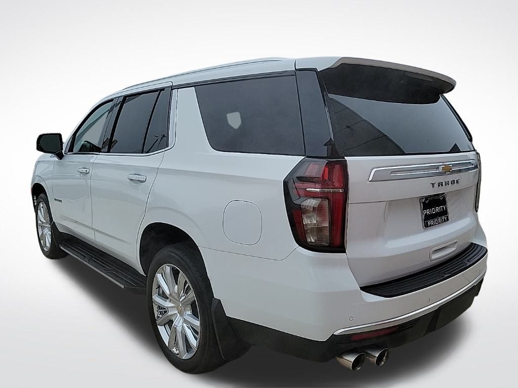 Thumbnail: 2023 Chevrolet Tahoe - 3