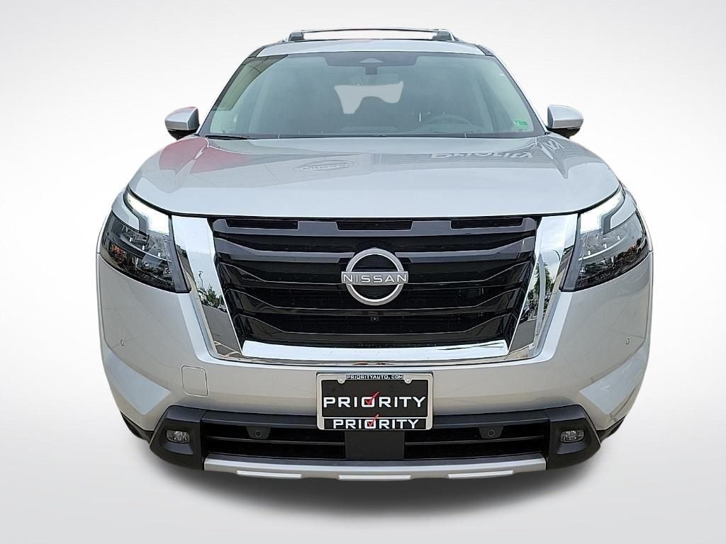 Thumbnail: 2025 Nissan Pathfinder - 8