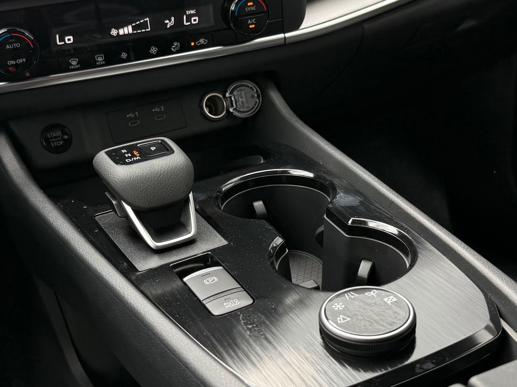 Thumbnail: 2026 Nissan Rogue - 21