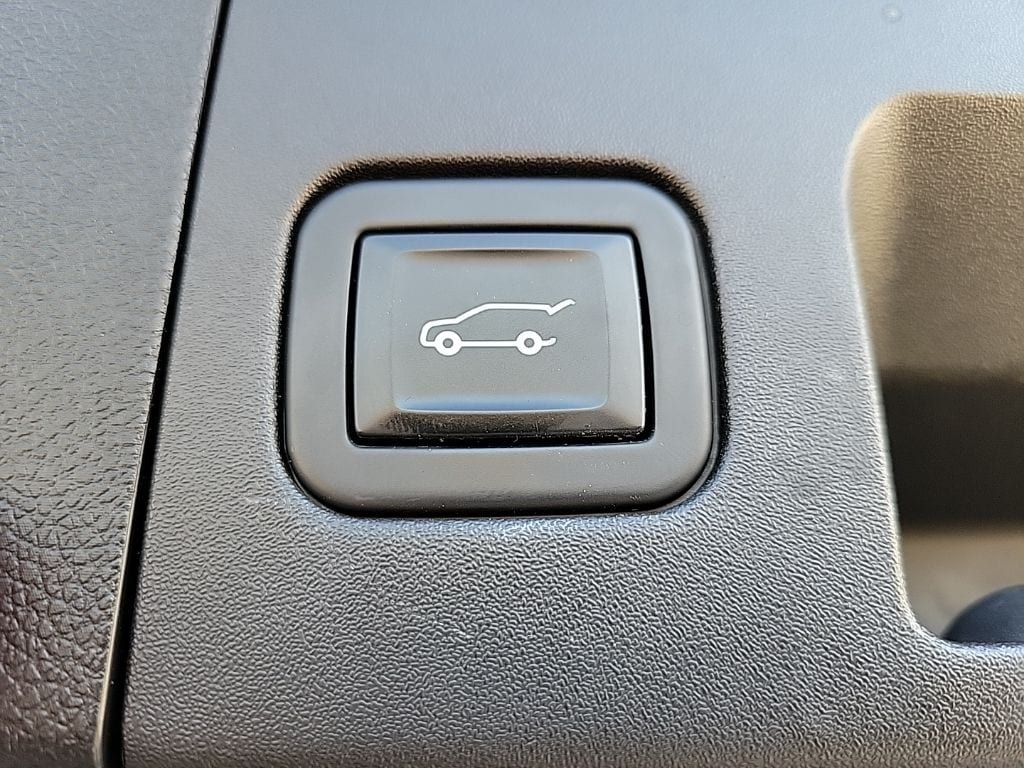 Thumbnail: 2020 Cadillac XT4 - 23