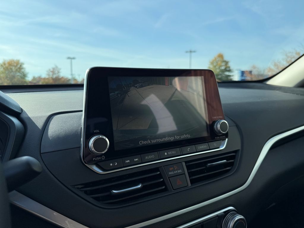 Thumbnail: 2025 Nissan Altima - 20