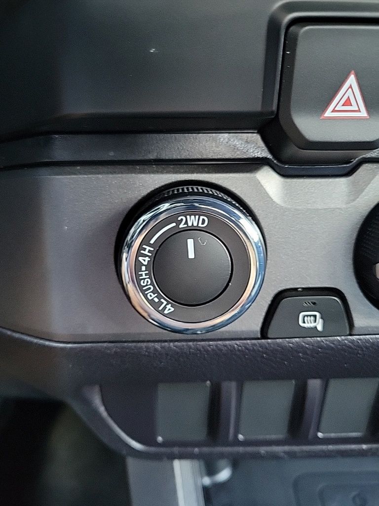 Thumbnail: 2021 Toyota Tacoma - 26